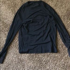Large lululemon shirt